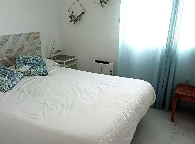 Els Molins Atico Con Azotea Privada A 500m De La Playa Daire